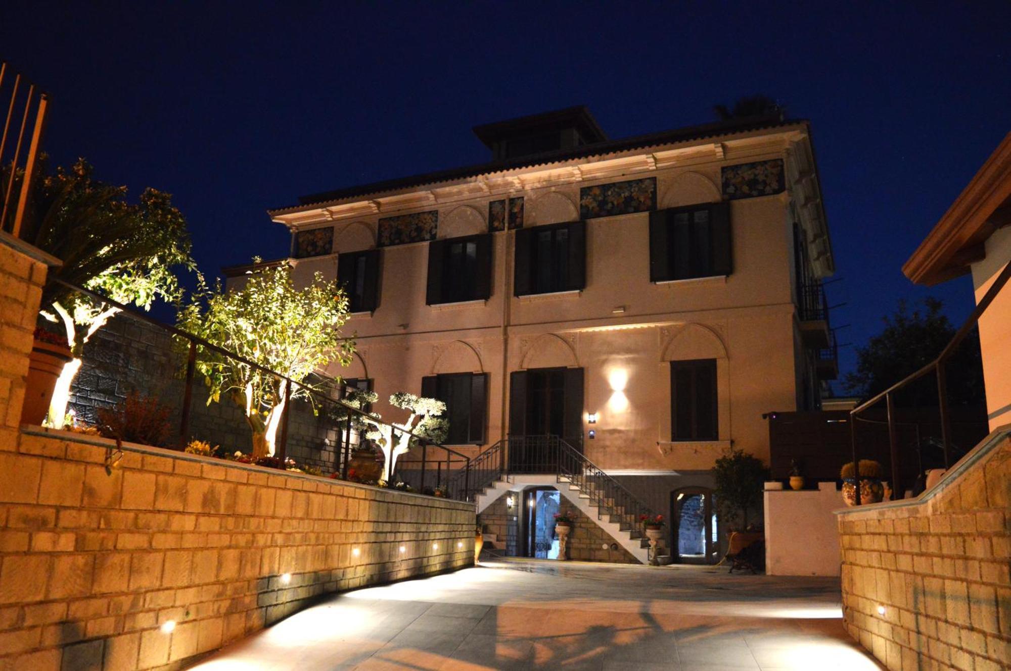 Villa Agostino Luxury B&B Vico Equense Exterior photo